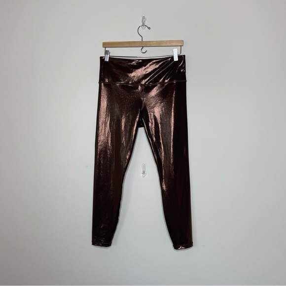 ATHLETA ELATION SHINE TIGHT LEGGING Color  Coffee House Size Large yoga running - Picture 2 of 9